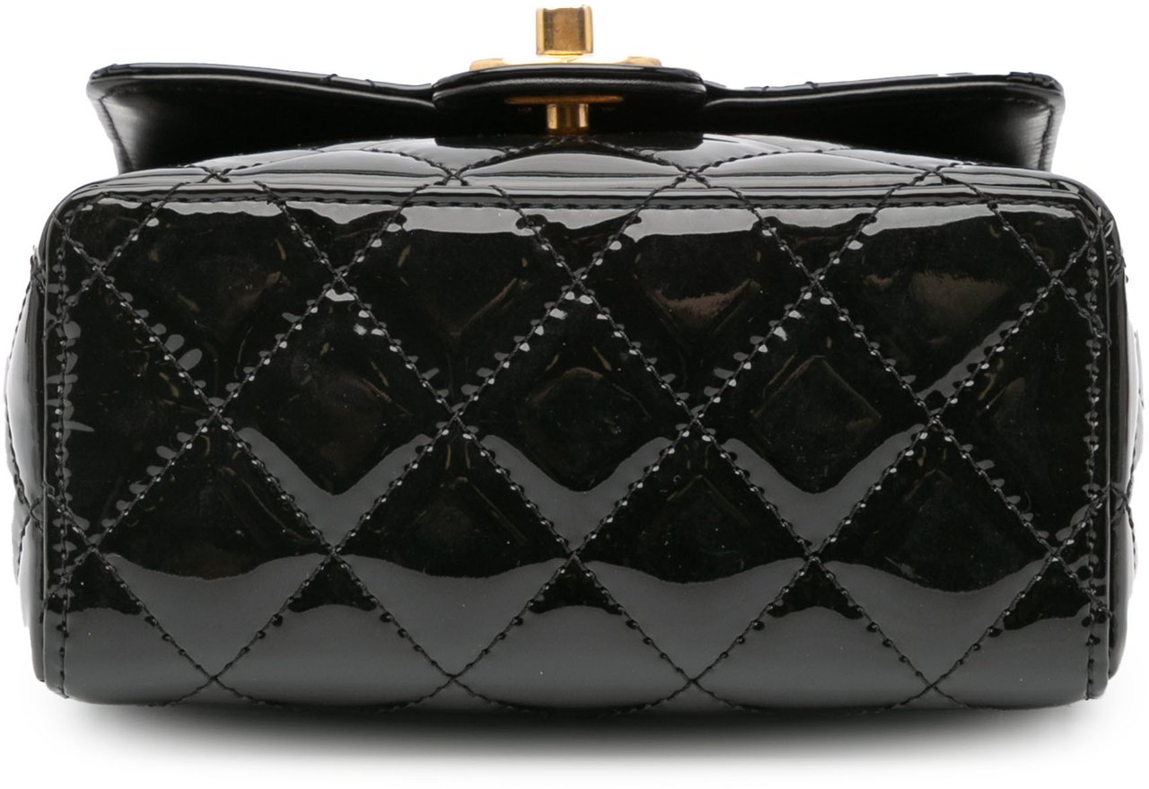 Chanel Mini Square Classic Patent Single Flap Zwart