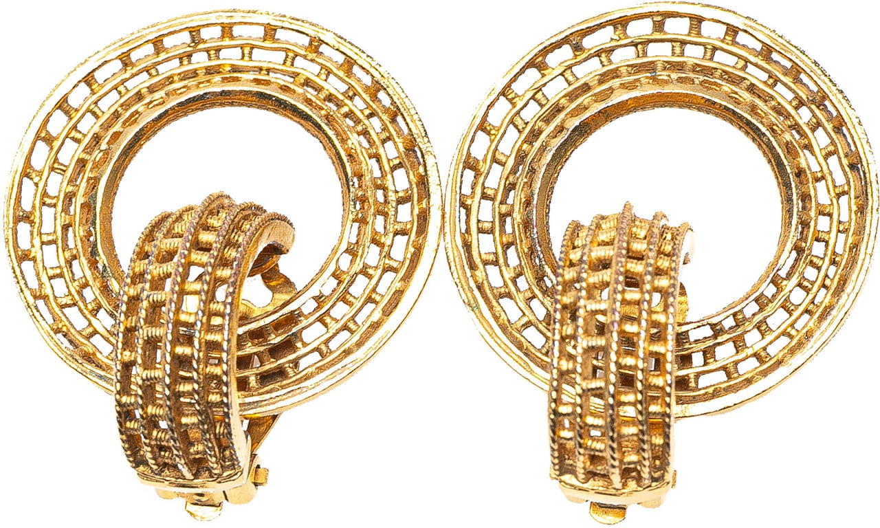 Chanel Gold Plated Hoop Clip on Earrings Goud