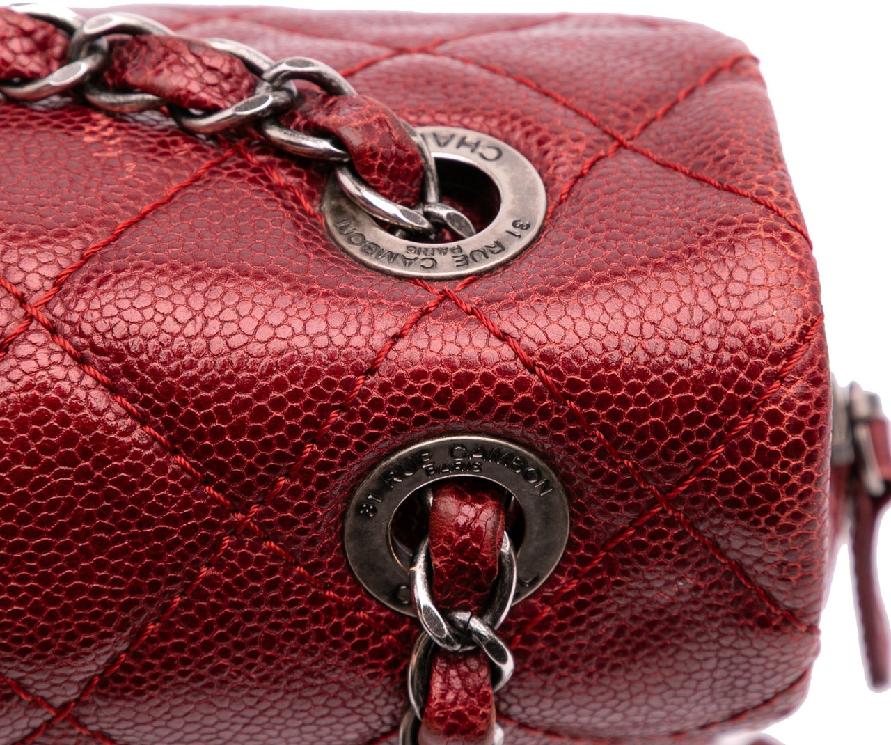 Chanel Medium Quilted Caviar Easy Flap Rood