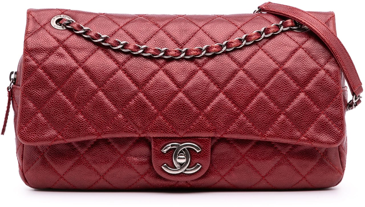 Chanel Medium Quilted Caviar Easy Flap Rood