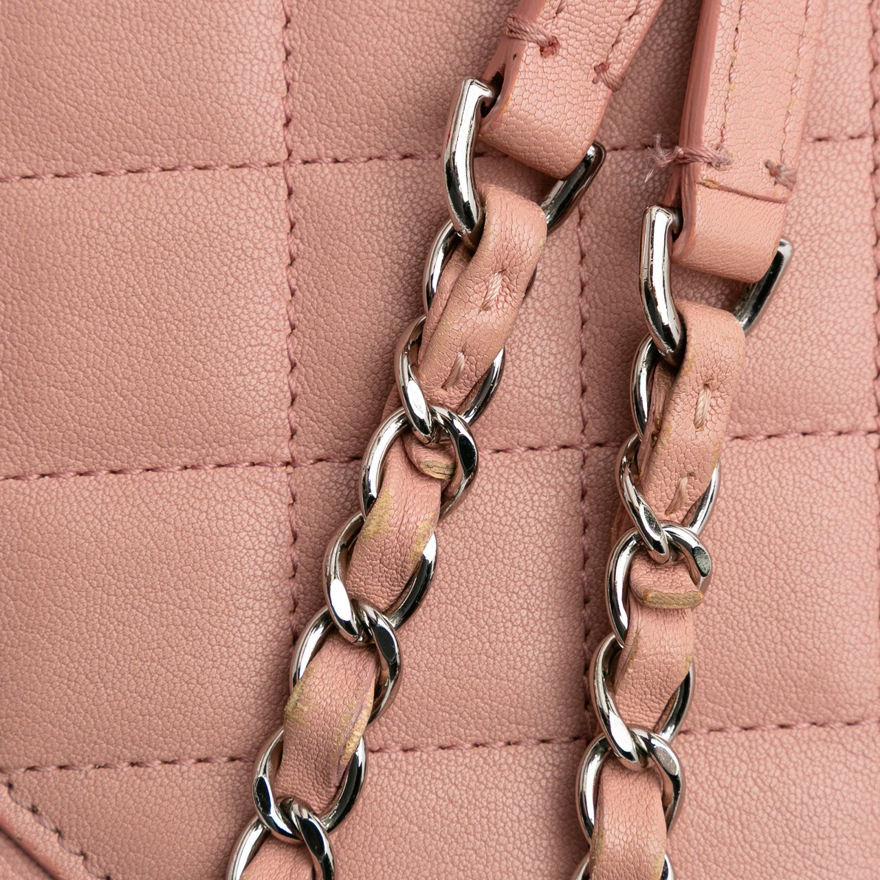 Chanel Large Quilted Goatskin CC Box Flap Roze