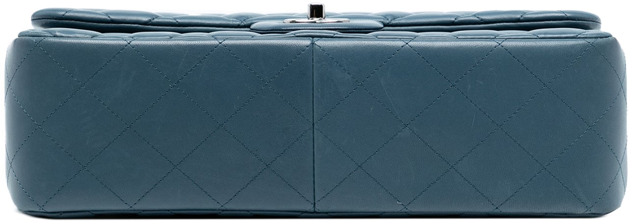 Chanel Jumbo Classic Lambskin Double Flap Blauw