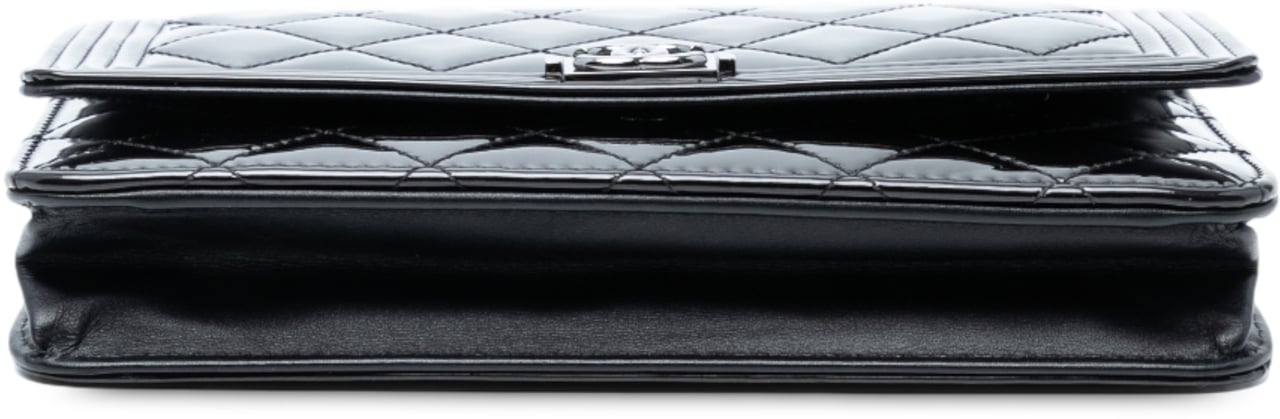 Chanel Quilted Patent Boy Wallet on Chain Zwart