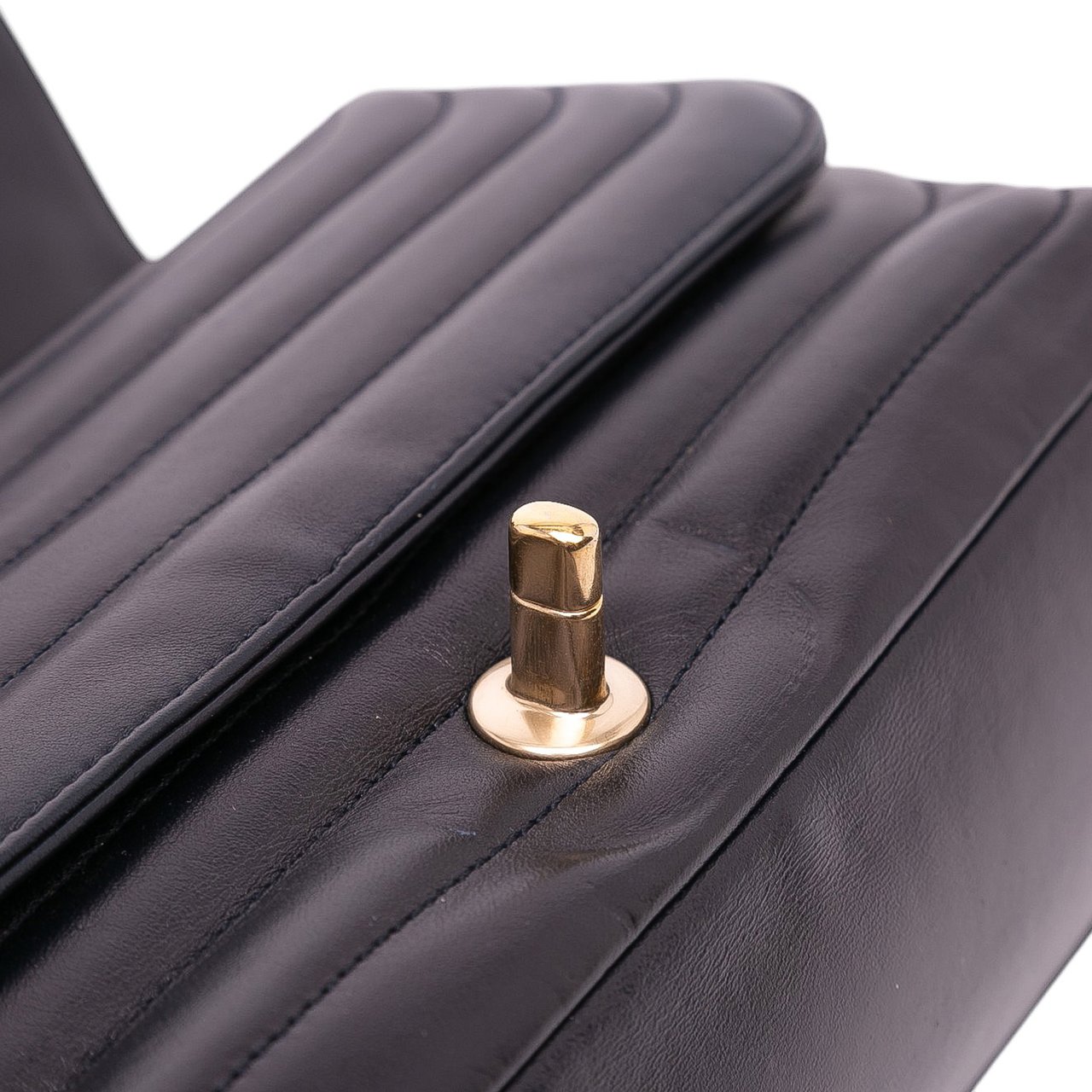 Chanel CC Horizontal Quilted Lambskin Double Flap Zwart