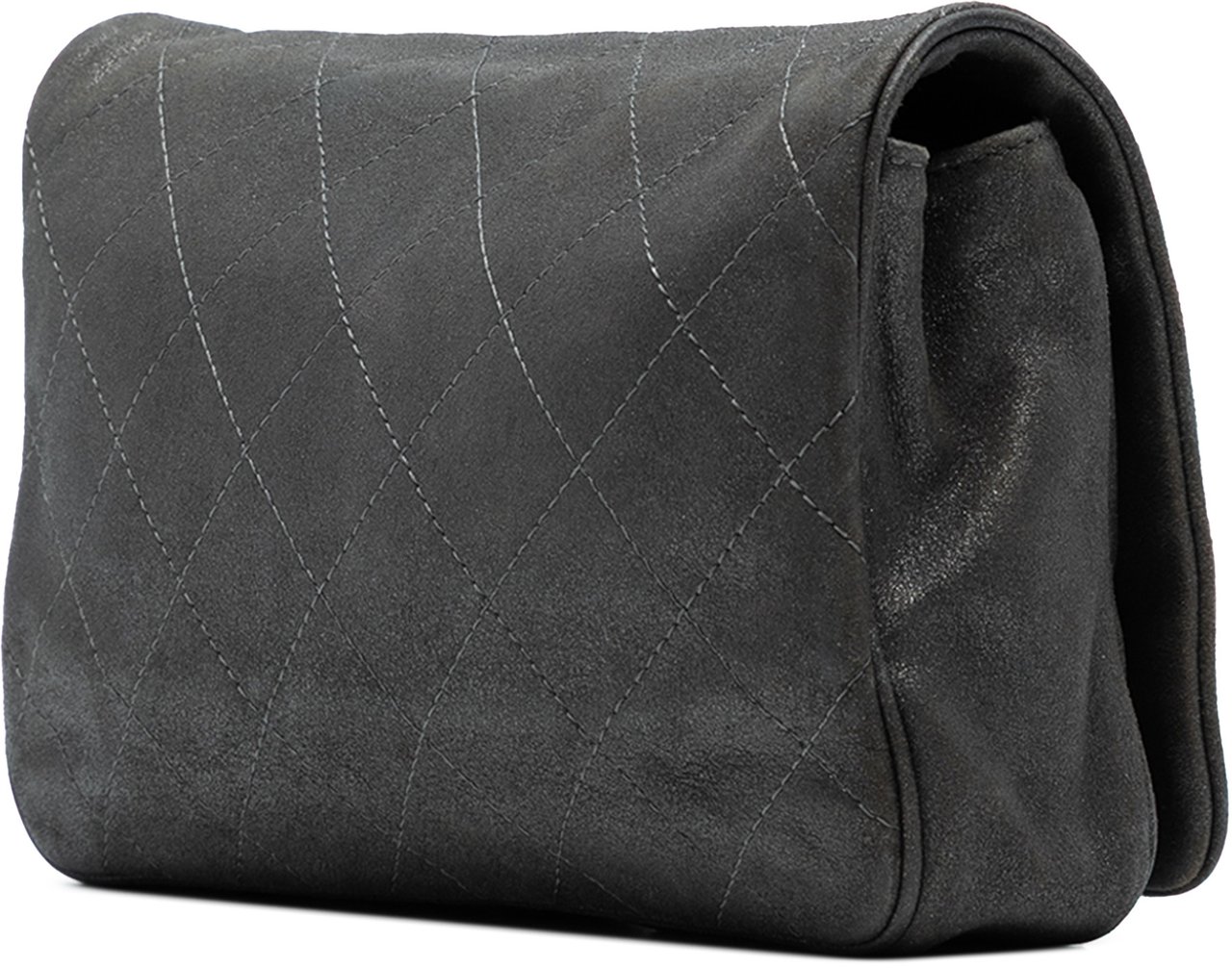 Chanel CC Quilted Iridescent Calfskin Single Flap Grijs