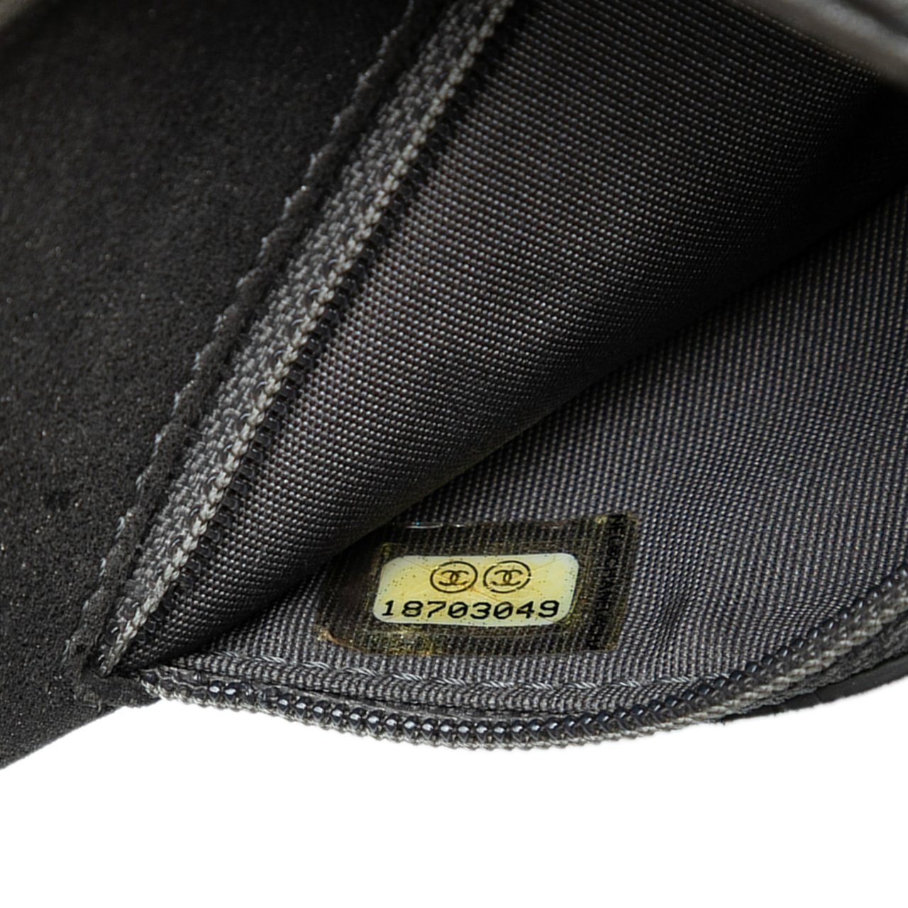 Chanel CC Quilted Iridescent Calfskin Single Flap Grijs