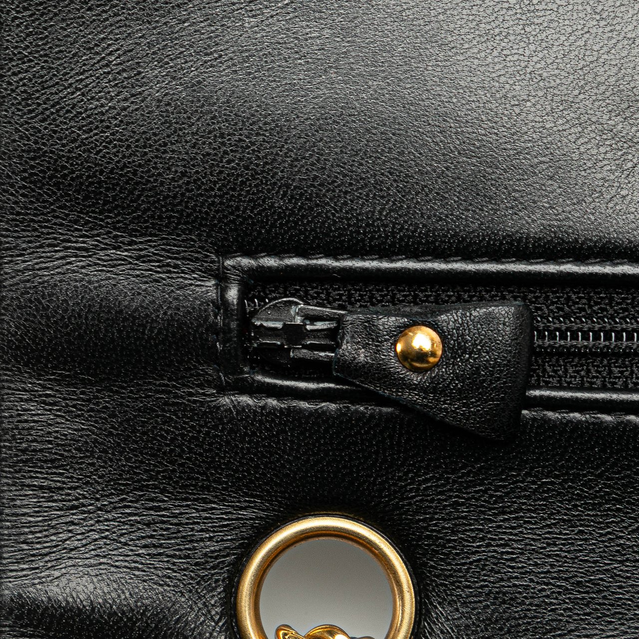 Chanel Medium Classic Lambskin Double Flap Zwart