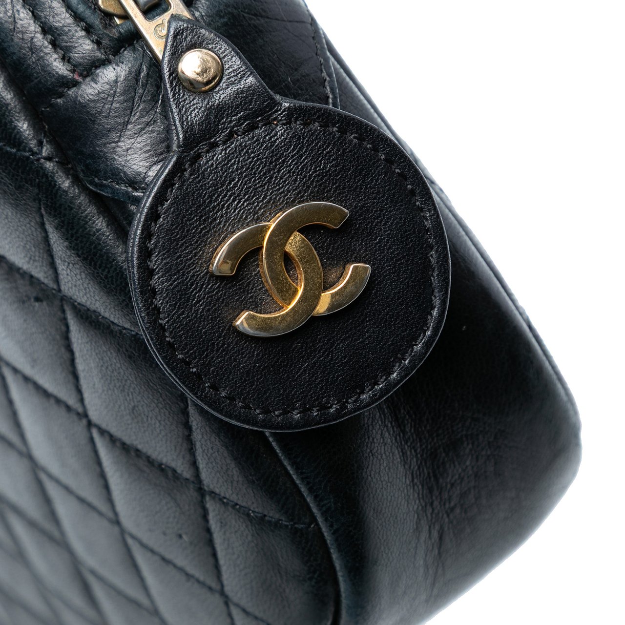 Chanel CC Quilted Lambskin Chain Camera Bag Zwart