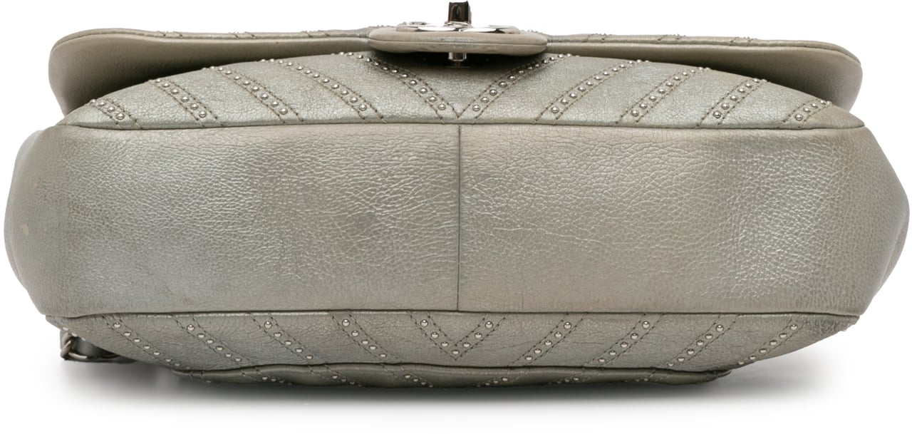Chanel Medium Chevron Calfskin Stud Wars Flap Zilver