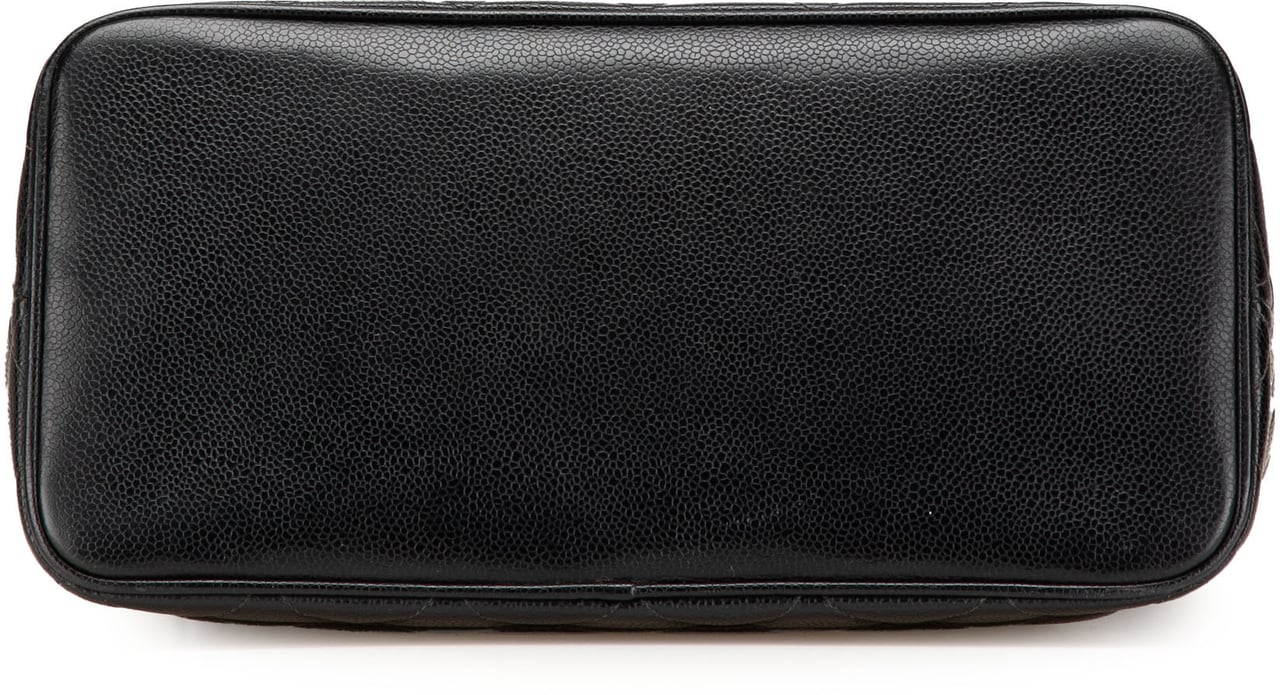 Chanel Caviar Medallion Tote Zwart