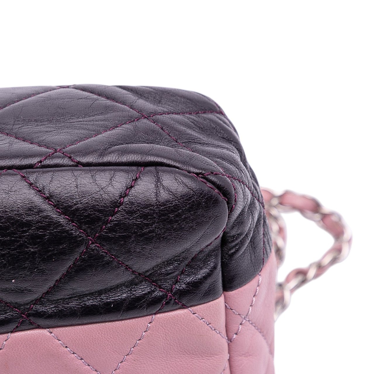 Chanel Medium Bicolor Lambskin and Calfskin CC Chain Flap Roze