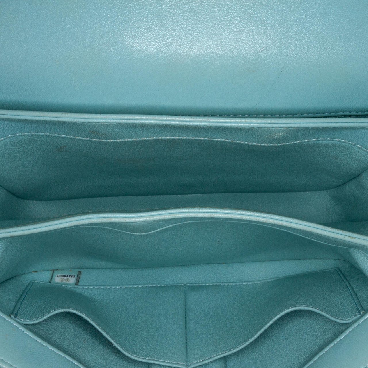 Chanel Small Quilted Lambskin Trendy CC Flap Blauw