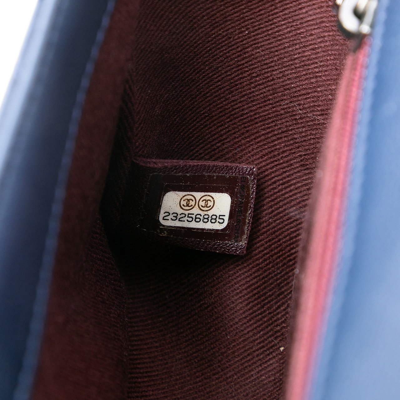 Chanel Small Quilted Iridescent Calfskin and Caviar Daily Carry Flap Blauw