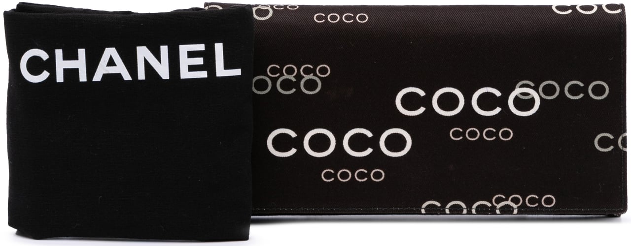 Chanel Denim Coco Flap Wallet Zwart