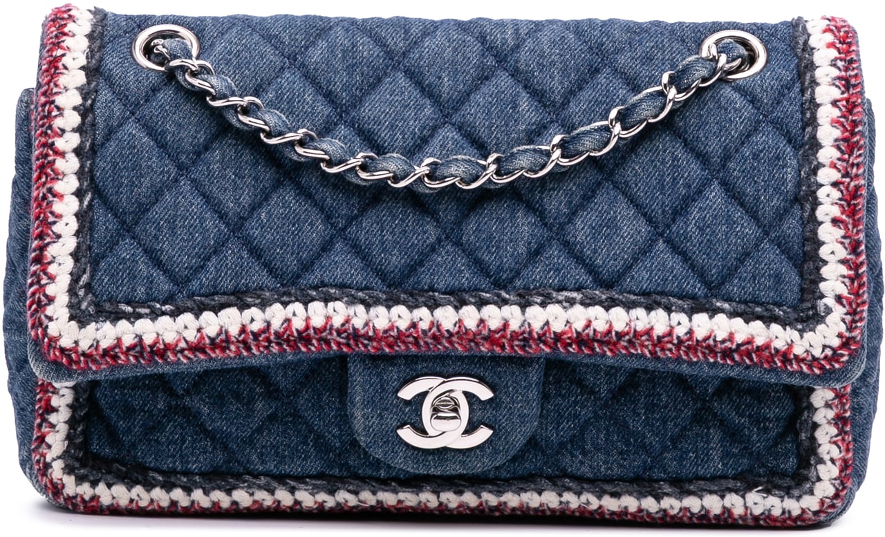 Chanel Quilted Denim Classic Single Flap Blauw