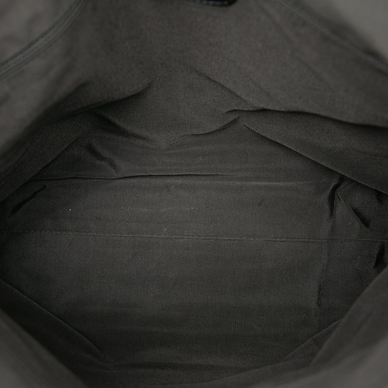 Chanel CC Lambskin Tassel Tote Zwart