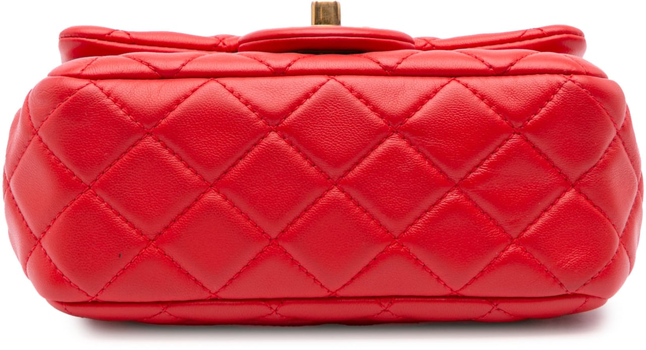 Chanel Mini Square Classic Lambskin Pearl Crush Single Flap Rood