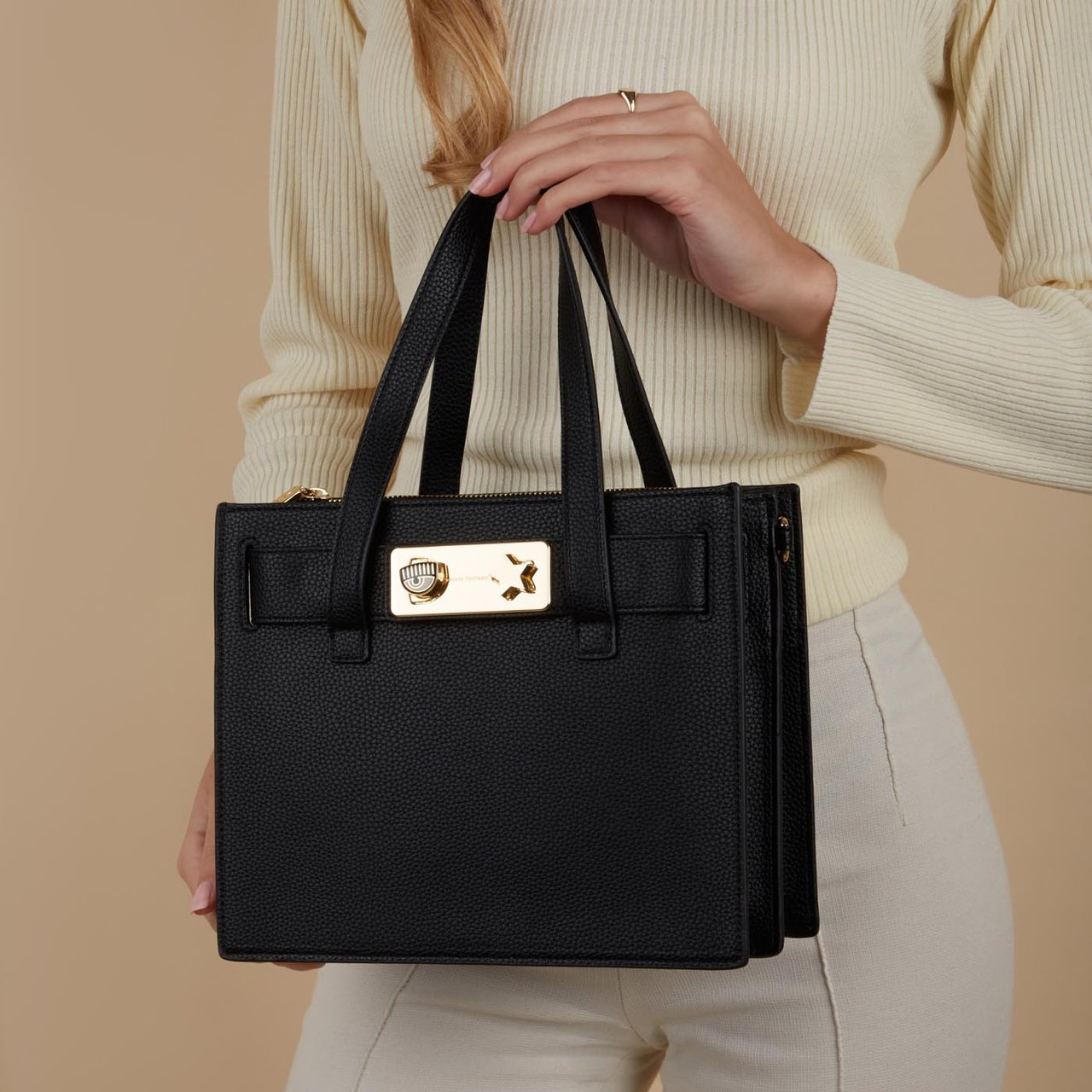 Chiara Ferragni Eye Star Kunstleer Handtas Zwart