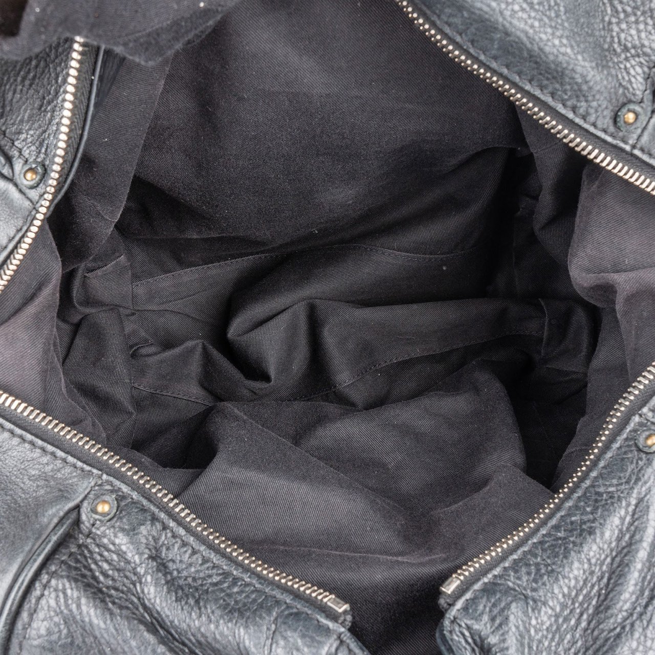 Chloé Chloé Studded Pebbled Leather Large Paddington Satchel Handbag Zwart