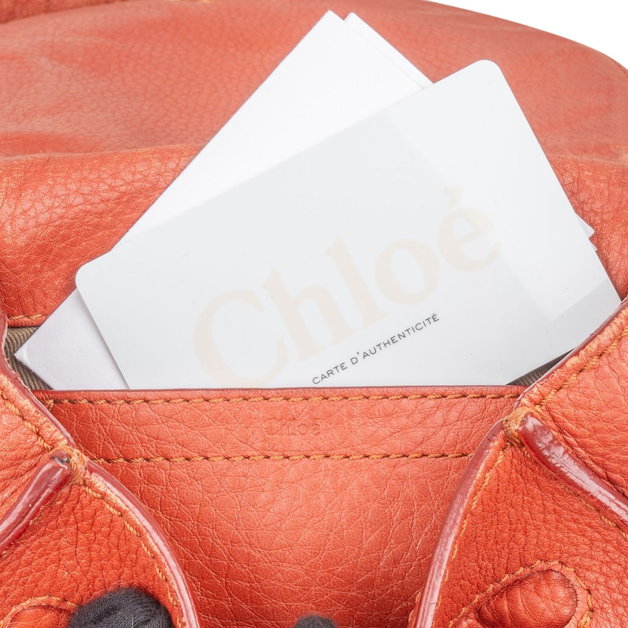 Chloé Chloé Grained Leather Small Marcie Saddle Crossbody Bag Rood