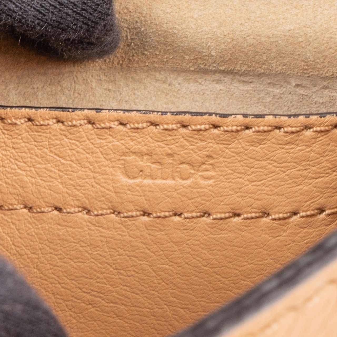 Chloé Chloé Grained Calfskin Marcie Small Saddle Crossbody Bag Beige