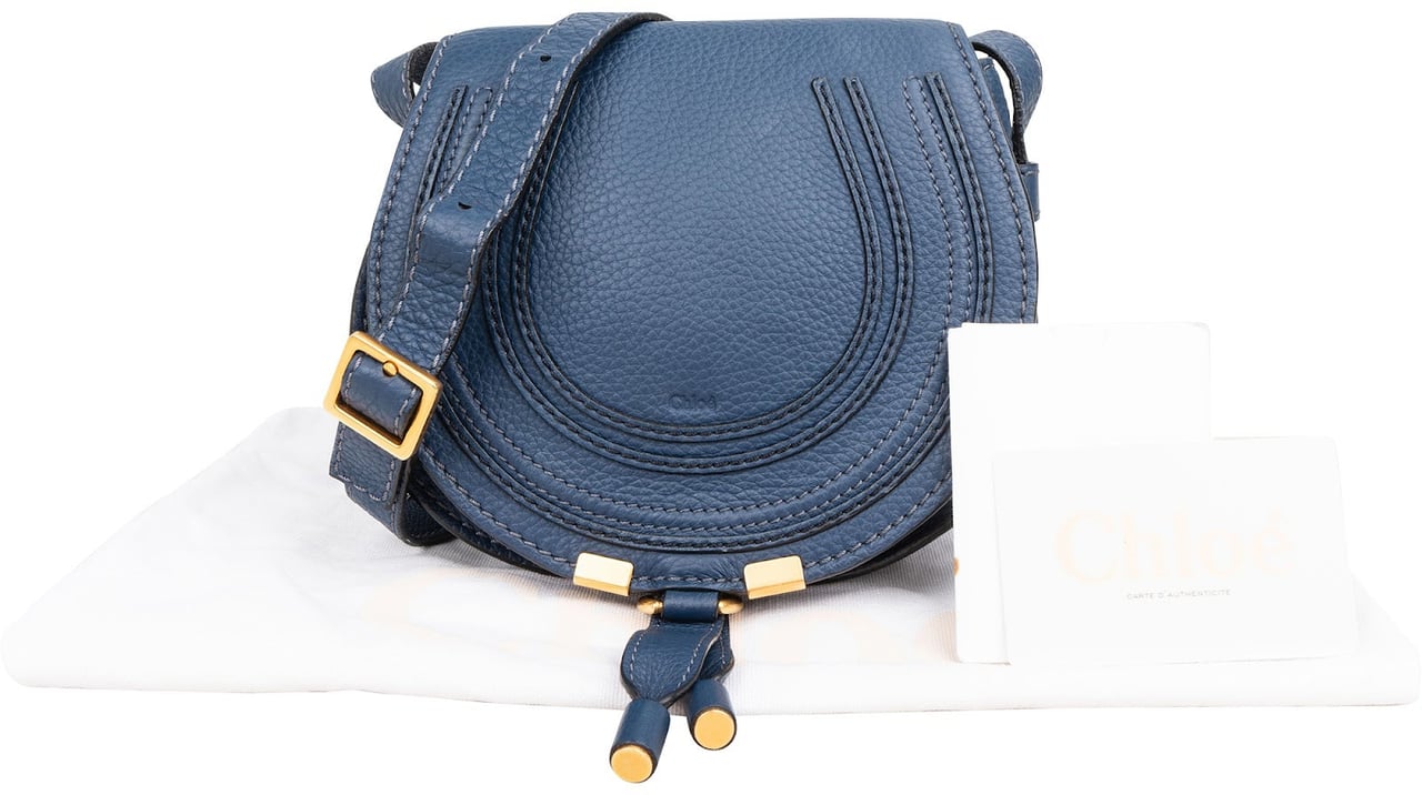 Chloé Chloé Grained Calfskin Marcie Small Saddle Crossbody Bag Blauw