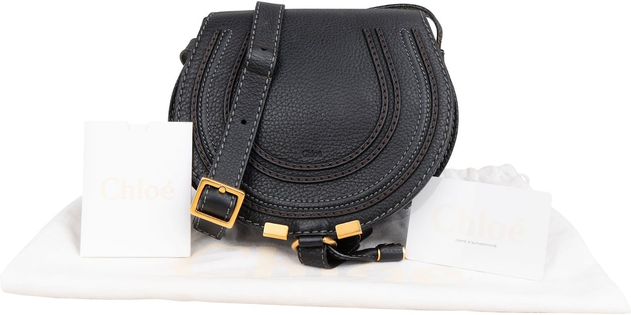 Chloé Grained Calfskin Marcie Mini Saddle Crossbody Bag Zwart