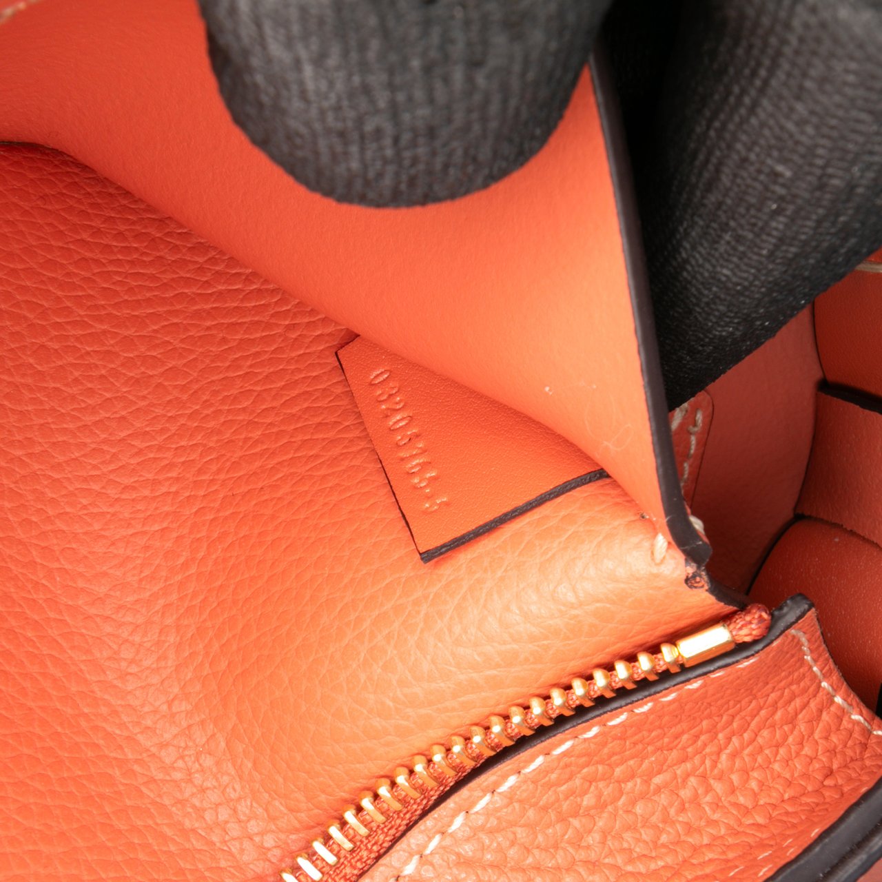 Chloé Small Grained Calfskin Darryl Hobo Oranje