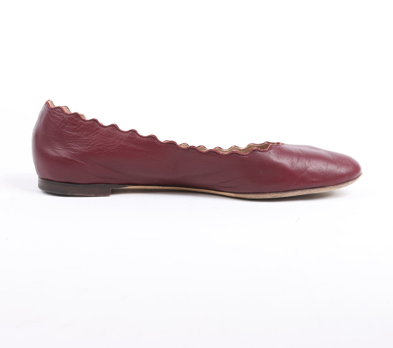 Chloé Chloe Leather Scalloped Ballet Flats in Burgundy, Size 38 Maroon