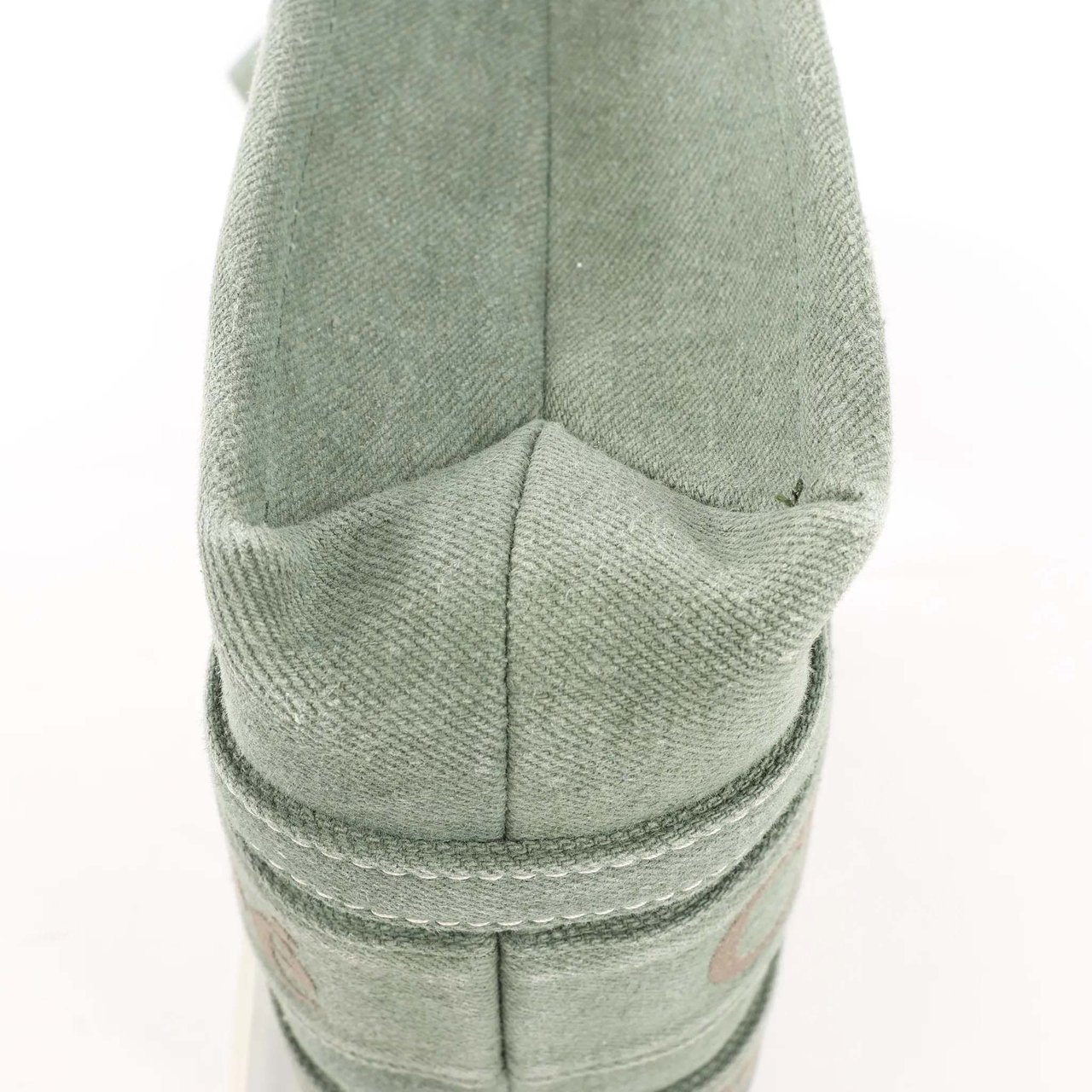 Chloé Chloé Woody Small Canvas 2Way Handbag in Green Groen