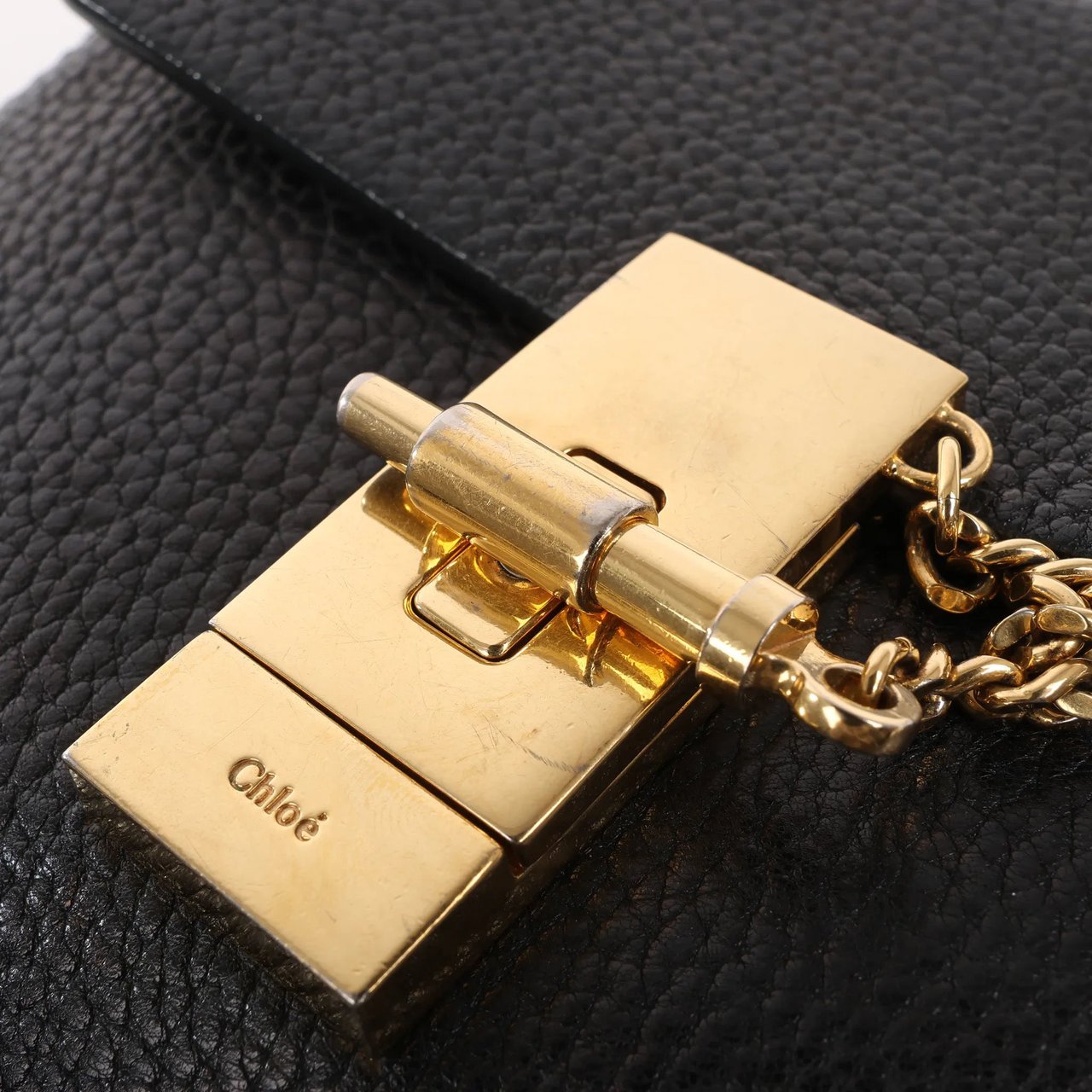 Chloé Chloe Drew Leather Chain Crossbody Bag in Black Zwart