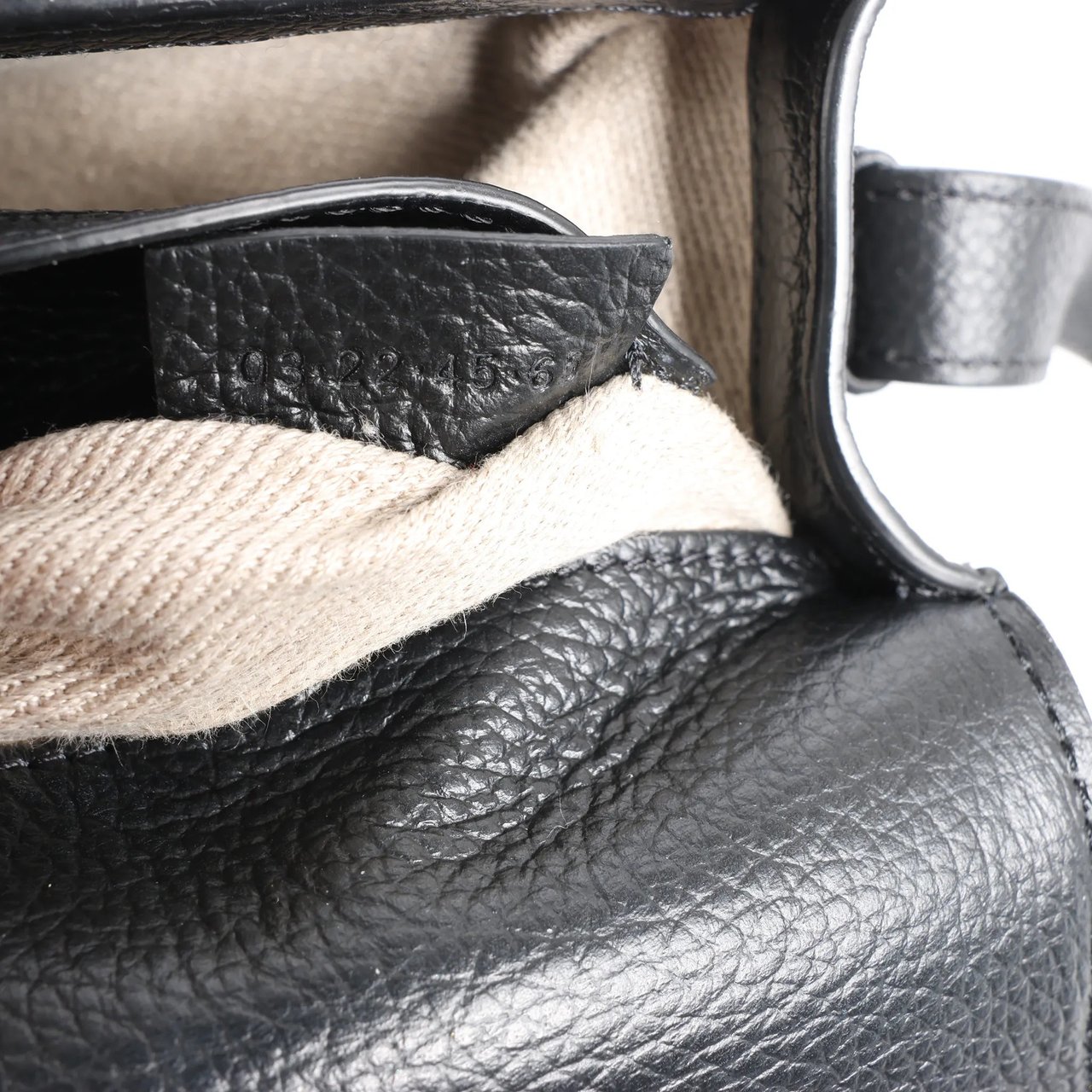 Chloé Chloe Marcie Mini Leather Crossbody Bag in Black Zwart