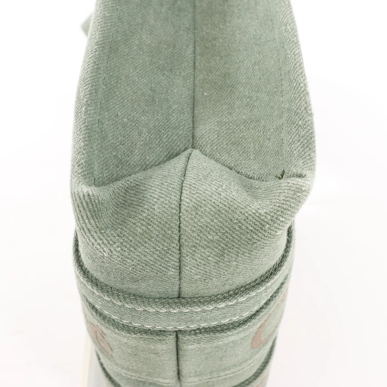 Chloé Chloé Woody Small Canvas 2Way Handbag in Green Groen