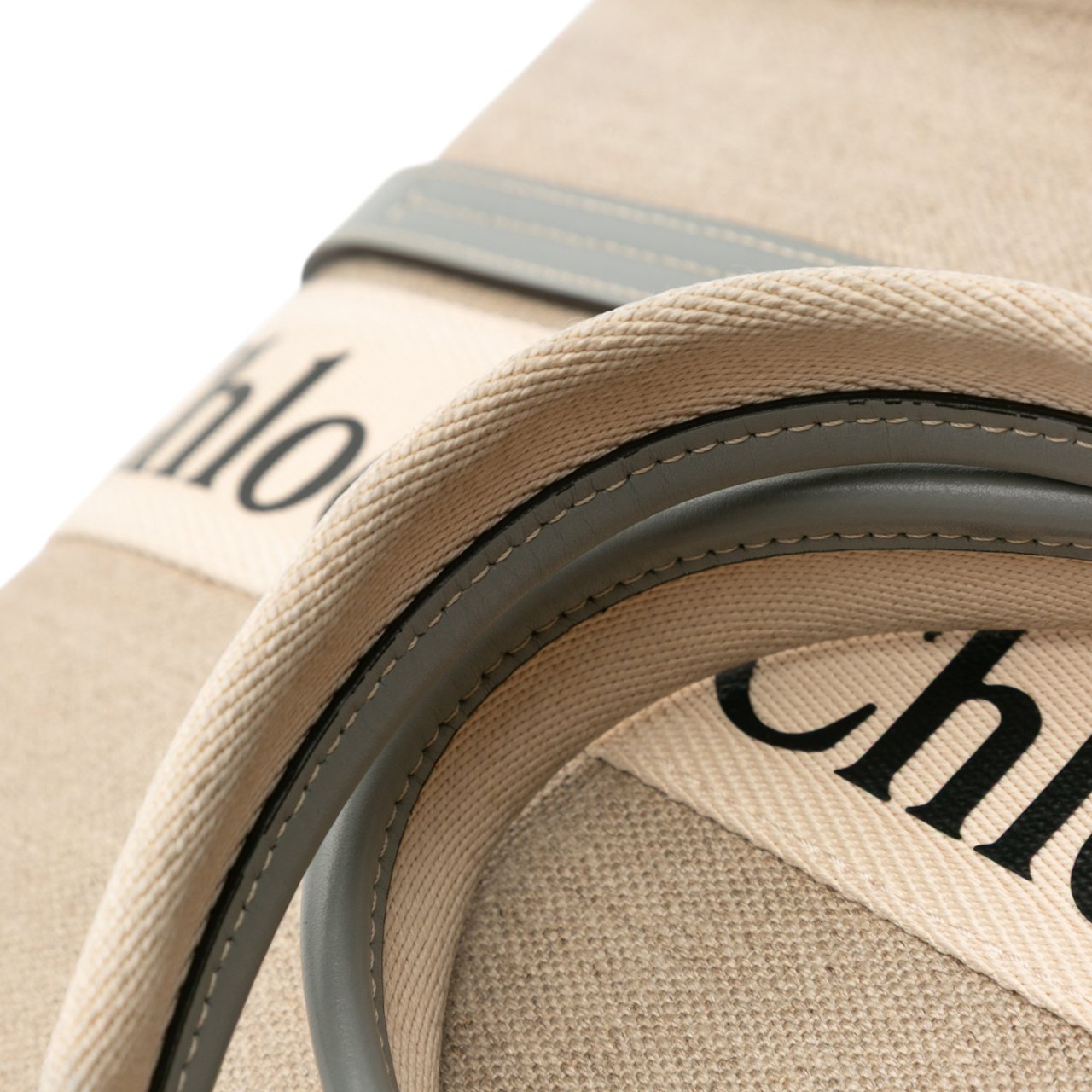 Chloé Medium Canvas Woody Tote Bruin