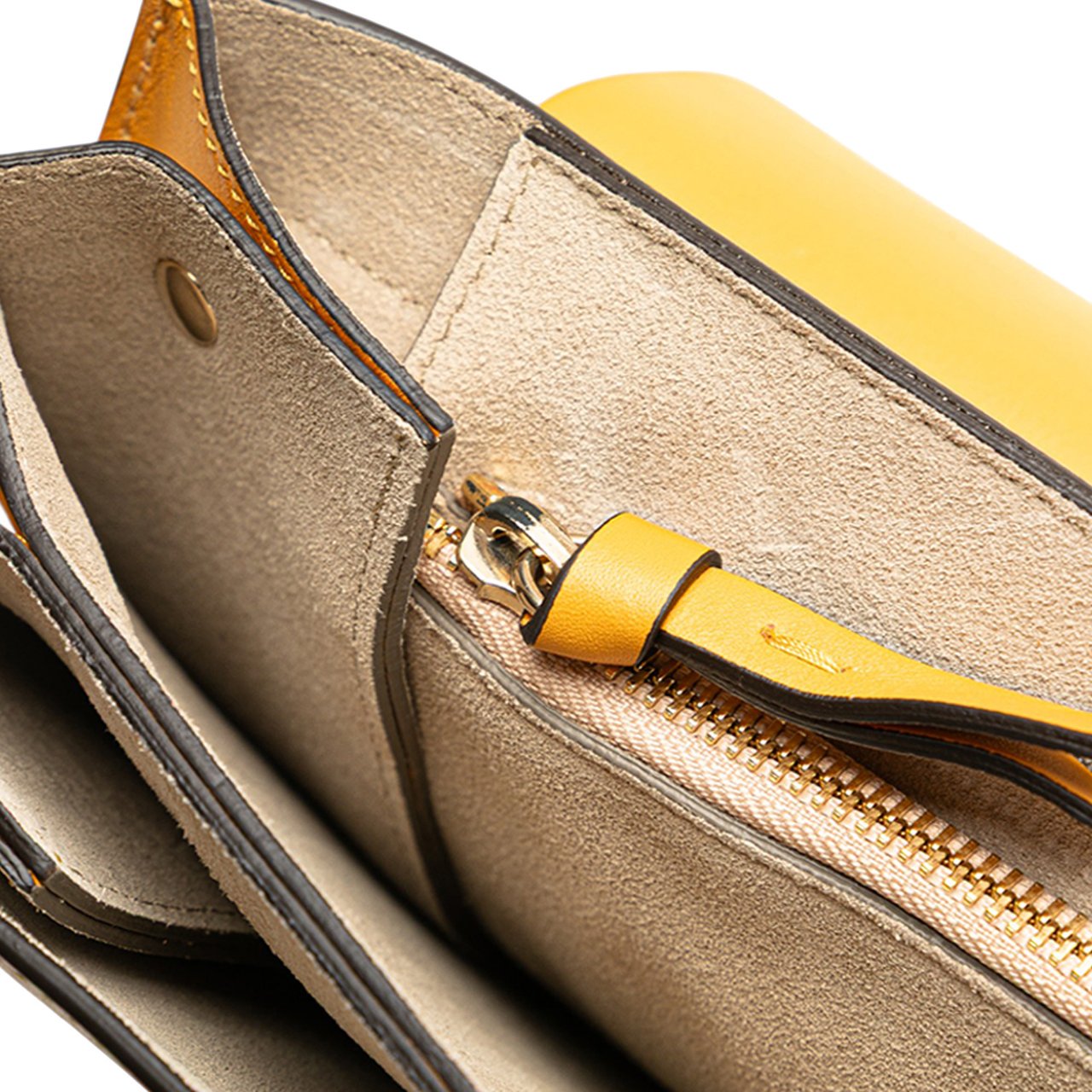 Chloé Medium Leather Faye Shoulder Bag Geel