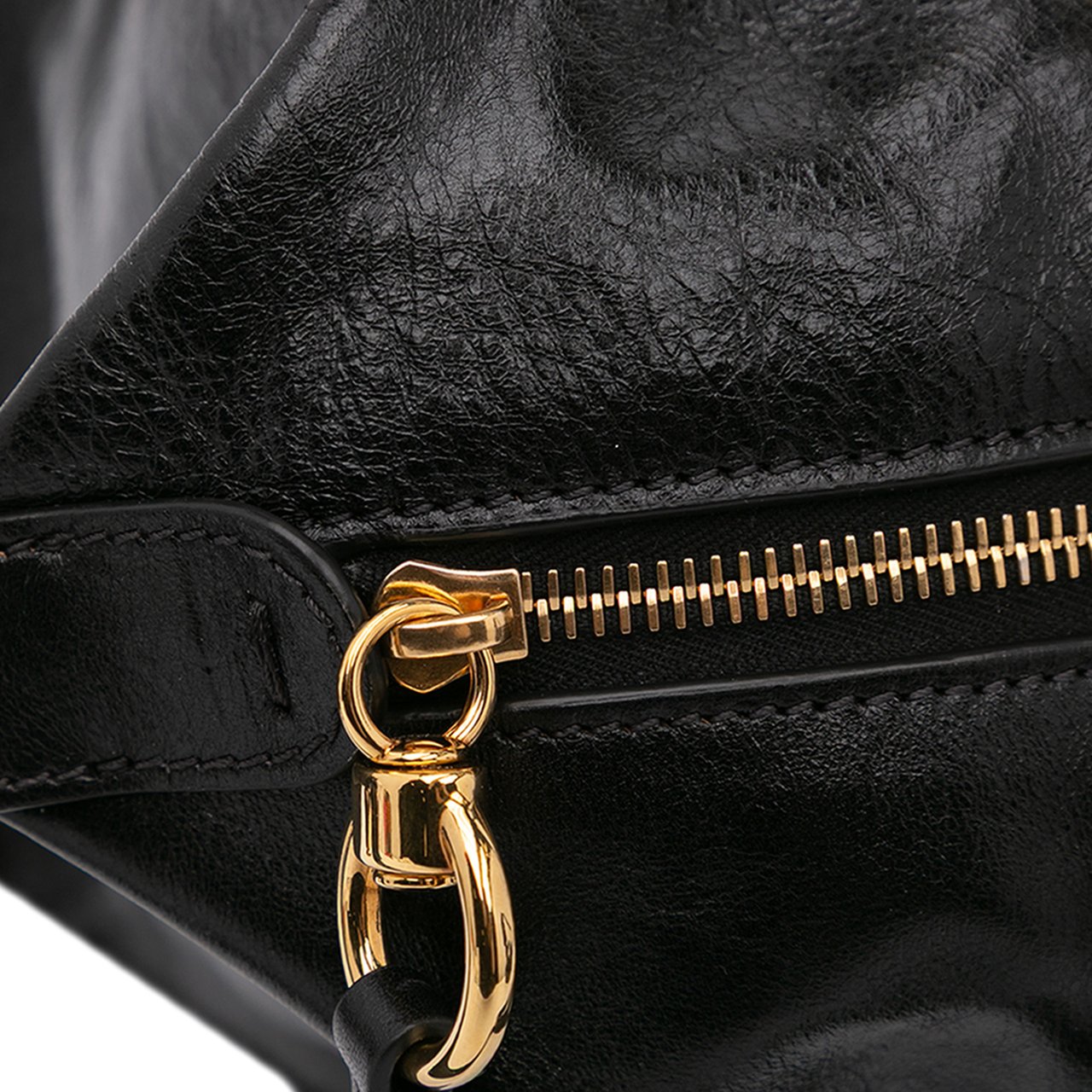 Chloé Shiny Calfskin Paraty 24 Satchel Zwart