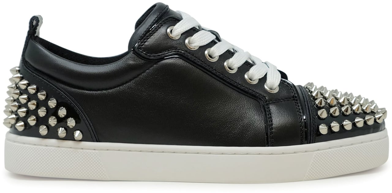 Christian Louboutin CHRISTIAN LOUBOUTIN 1250302 B601 LOUISE JUNIOR SPIKES BLACK NAPPA SNEAKERS Zwart