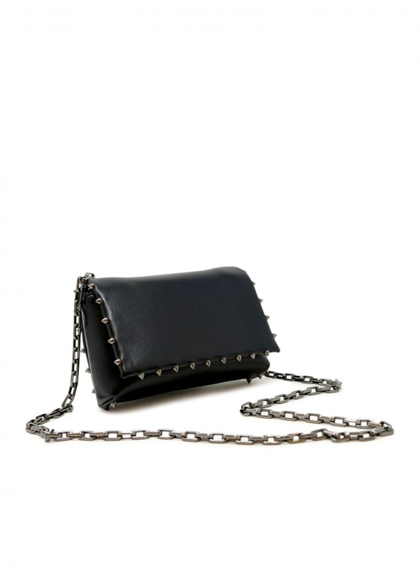 Christian Louboutin CHRISTIAN LOUBOUTIN 1255070 B078 BLACK SOFT NAPPA LEATHER SPIKY POUCH BAG Zwart