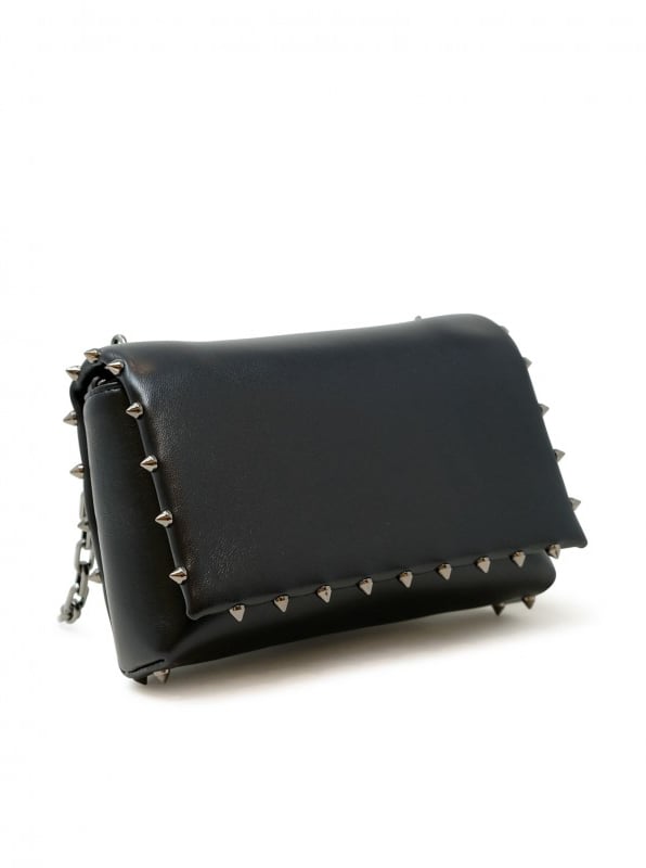 Christian Louboutin CHRISTIAN LOUBOUTIN 1255070 B078 BLACK SOFT NAPPA LEATHER SPIKY POUCH BAG Zwart