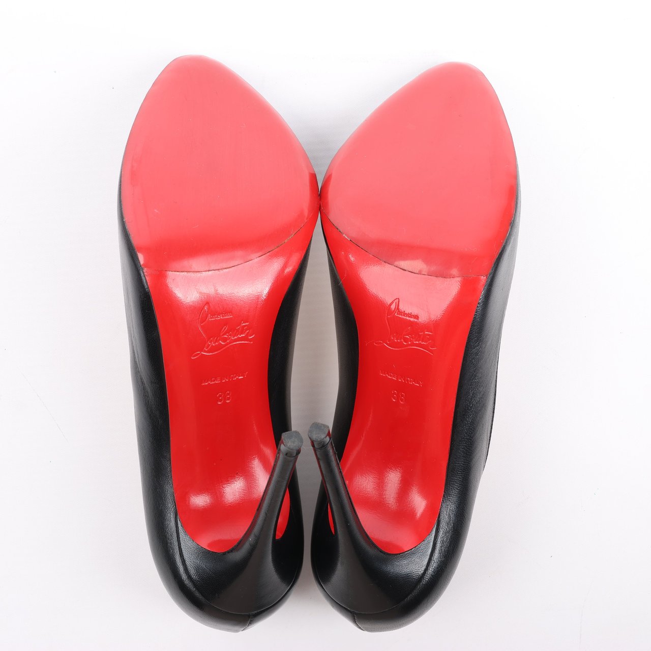 Christian Louboutin Christian Louboutin Eloise 100 Napa Shiny Heels in Black, Size 38 EU Zwart