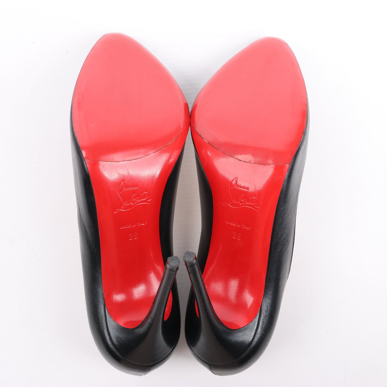 Christian Louboutin Christian Louboutin Eloise 100 Napa Shiny Heels in Black, Size 38 EU Zwart