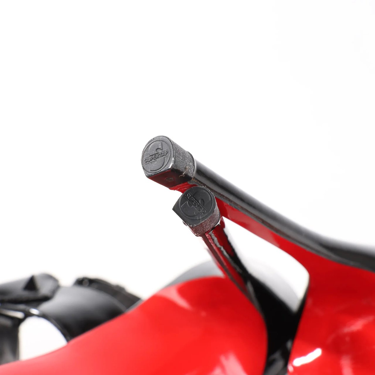 Christian Louboutin Christian Louboutin Miziggoo Spiked Patent Leather 120 Heels in Black, Size 40.5 EU Zwart