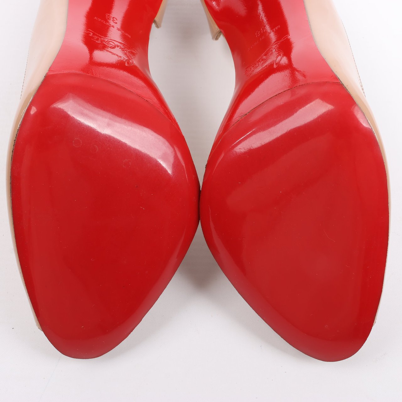 Christian Louboutin Christian Louboutin Demi You 100 Patent Leather Heels in Beige, Size 38 EU Beige