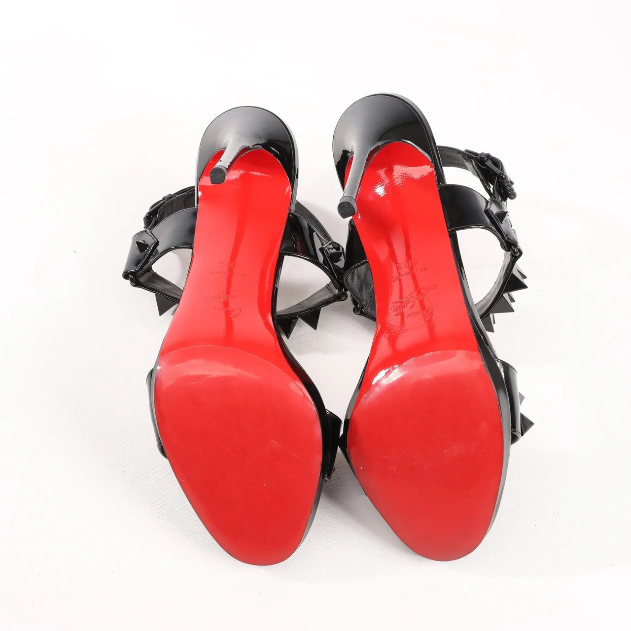 Christian Louboutin Miziggoo Spiked Patent Leather 120 Heels in Black, Size 40.5 EU Zwart