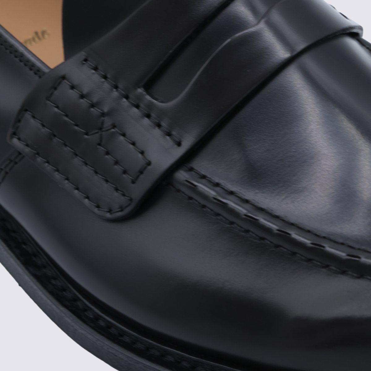 Church's Polished Leather Penny Loafers with Classic Design Zwart