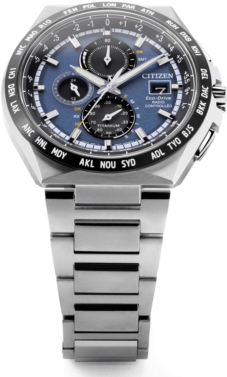 Citizen AT8238-84L Radio Controlled Super Titanium horloge Blauw