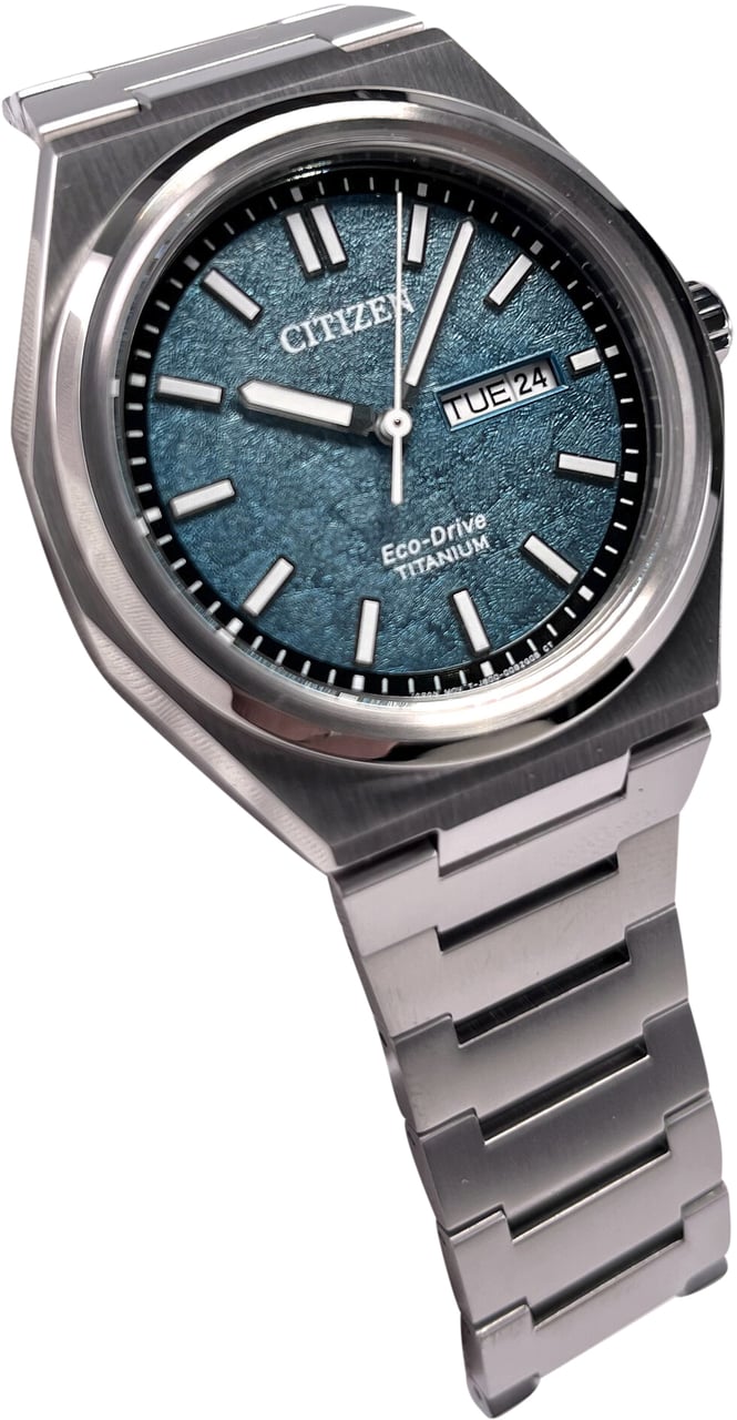 Citizen AW0130-85XC Zenshin Super Titanium horloge Groen