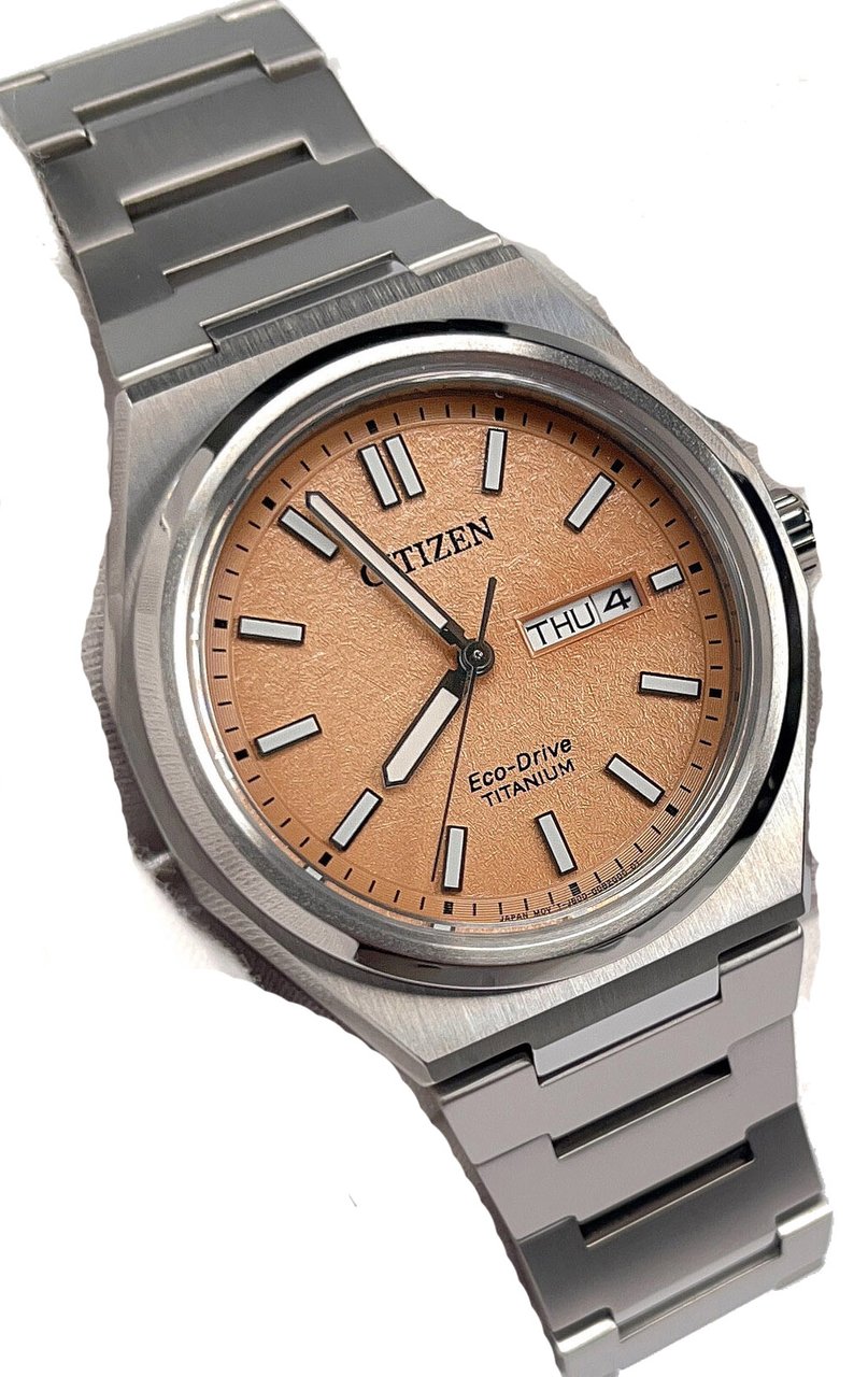 Citizen AW0130-85ZE Zenshin Super Titanium horloge Oranje