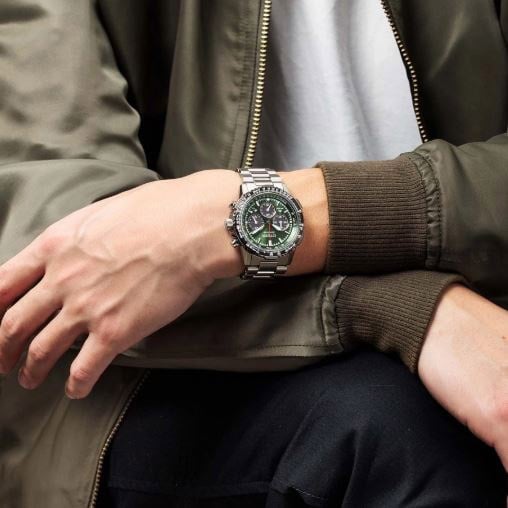 Citizen CA4664-60W Navihawk Eco-Drive horloge Groen