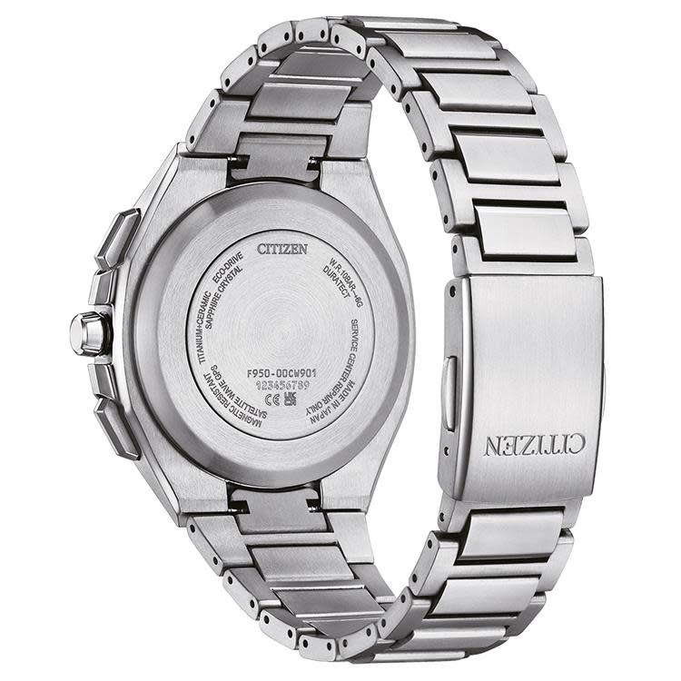 Citizen Citizen Horloge CC4104-53E Attesa Satellite Wave GPS Titanium Eco-drive Zilver